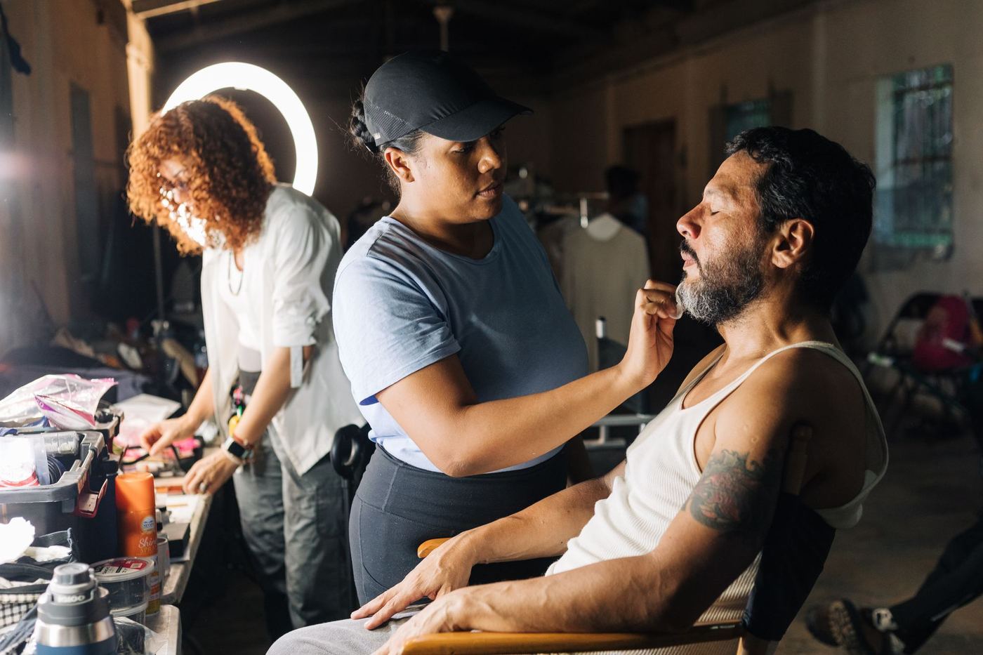 Set nocturno — maquillaje y caracterización